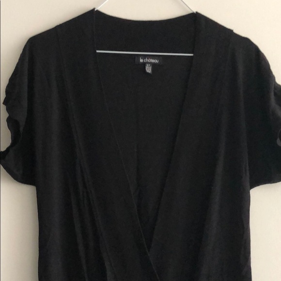 Le Chateau black long short sleeve sweater - Picture 2 of 3
